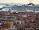 Grandi navi; Mit, navi fuori dalla laguna di Venezia (ANSA)