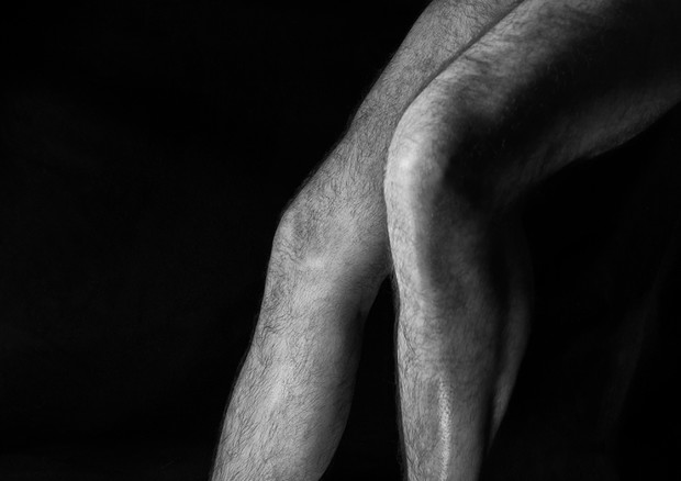 Gli uomini con le gambe lunghe, seducenti per le donne © Ansa