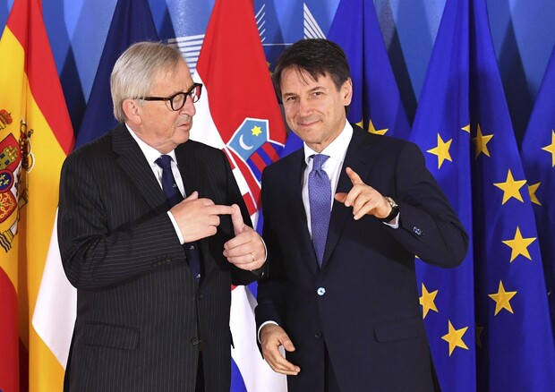 Juncker a Conte, avete ragione, ma no soluzioni ad hoc © AP