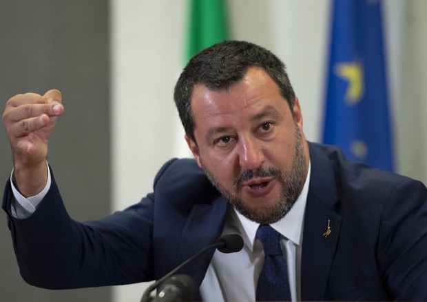 Migranti: Salvini a Castaner, non siamo campo profughi Ue © ANSA