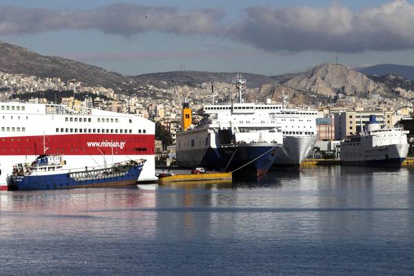 Coronavirus: Grecia, ripartono traghetti, ma non con l'Italia