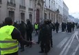 Francia, oltre 400 feriti a manifestazione Gilet gialli © ANSA
