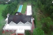 La lussuosa villa con piscina di Morabito vista dal drone