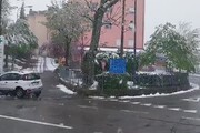 Nevica ancora sull'Appennino modenese