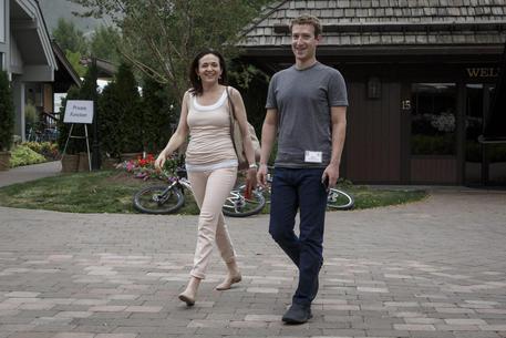 Sheryl Sandberg e Mark Zuckerberg © EPA