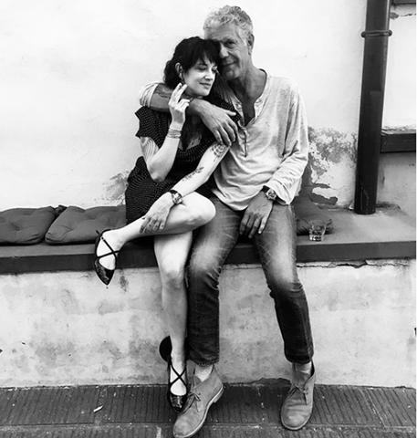 Anthony Bourdain e Asia Argento dal profilo instagram dell'attrice © ANSA