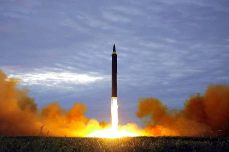 Il test di un missile balistico nordcoreano © AP