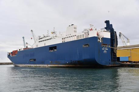 Saudi ro-ro cargo Bahri Yanbu arrive to Genoa harbor © ANSA