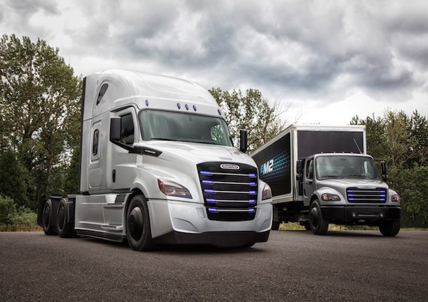Daimler Trucks introduce negli States due camion elettrici © Mercedes-Benz