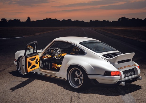 Partendo da una 911 del 1990 Singer ha creato assieme a Williams una Porsche serie 994 da ben 500 Cv © Singer Vehicle Design