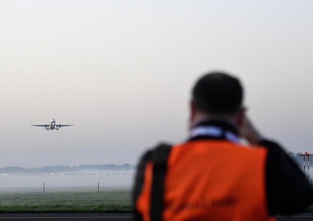 Primi voli in partenza da Linate dopo i lavori © ANSA