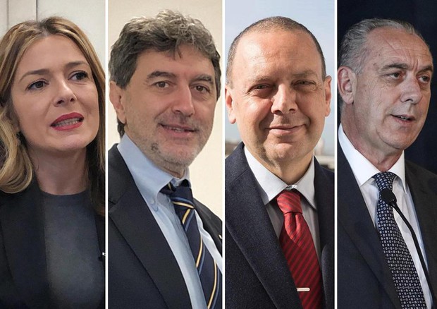 Candidati Regione Abruzzo, da sx: Sara Marcozzi, Marco Marsilio, Stefano Flajani e Giovanni Legnini © ANSA
