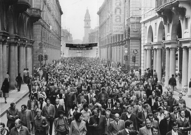 Amma compie cent'anni e festeggia guardando al futuro. 1980 Marcia dei 40mila in via Roma. © ANSA