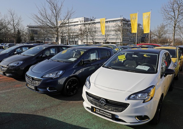 Opel richiama 210mila auto per emissioni ossido azoto © EPA