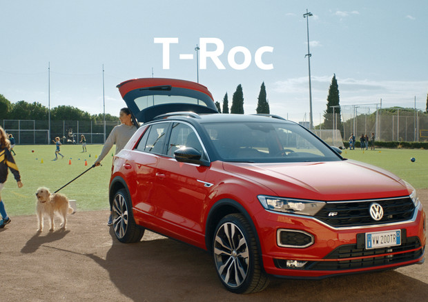 VW T-Roc protagonista campagna comunicazione made in Italy © ANSA