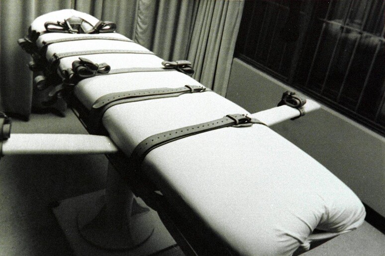 Un 'immagine del letto della morte in una foto di archivio - RIPRODUZIONE RISERVATA
