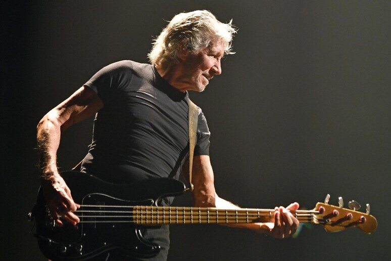 Roger Waters in un 'immagine di archivio - RIPRODUZIONE RISERVATA