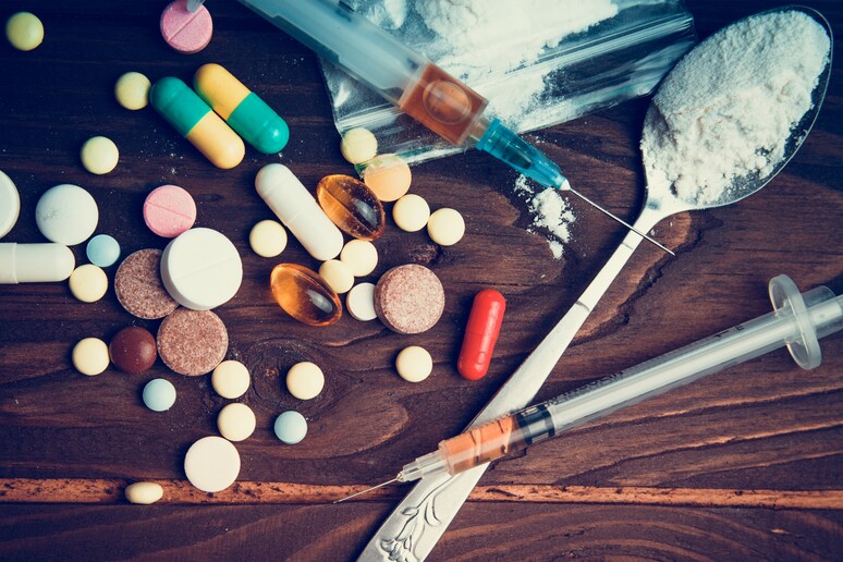Allarme nuove droghe, 730 sostanze psicoattive in Europa - RIPRODUZIONE RISERVATA