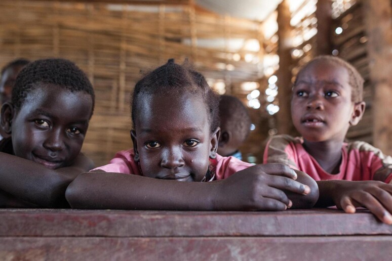 Scuola: Oxfam, bambini poveri 7 volte meno probabilit finirla - RIPRODUZIONE RISERVATA