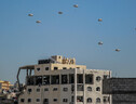 La Commissione europea "valuta l'ipotesi di paracadutare gli aiuti a Gaza" (ANSA)