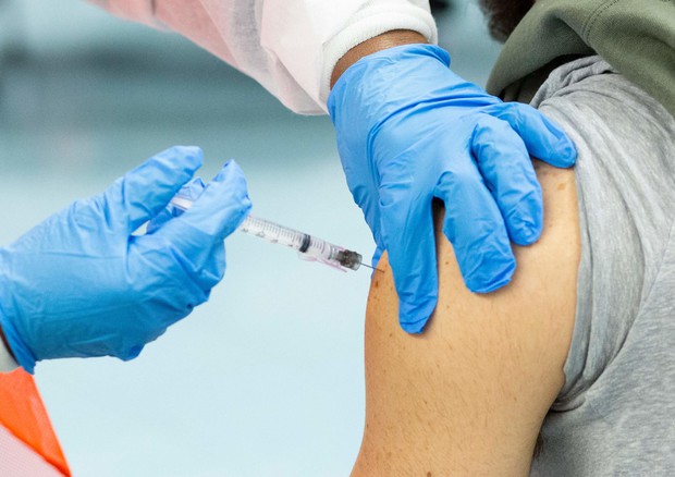 La vaccinazione in un ospedale © AFP