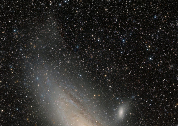 La galassia M31 con le strutture esterne al suo disco (fonte: Giuseppe Donatiello) © Ansa