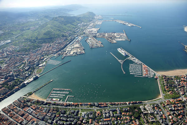 Il porto di Bilbao