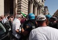 Roma, sciopero dei taxi: la polizia blocca le proteste (ANSA)