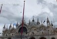 Maltempo a Venezia, un drone ispeziona il campanile di San Marco (ANSA)