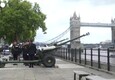 Regno Unito, il 'saluto' con i cannoni alla Tower of London in onore del nuovo re © ANSA