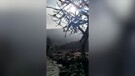 Canadair precipita e si schianta sull'Etna, il momento dell'impatto (ANSA)