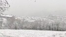 Neve nel Foggiano, imbiancato il borgo di Faeto (ANSA)