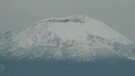 Maltempo, la neve imbianca il Vesuvio (ANSA)