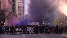 Anarchici Torino, distrutte le vetrine di Reale Mutua (ANSA)