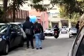 Messina Denaro, l'urlo liberatorio e l'abbraccio dei Carabinieri dopo l'arresto