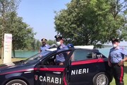 Coronavirus, a Milano controlli dei carabinieri con elicottero e pattuglie