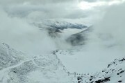 Prima neve sulle Dolomiti, fiocchi anche sotto i 1.500 m