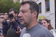 Salvini: 'Per la flat tax i soldi ci sono, costa come reddito'