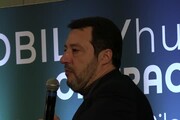 Mobilita', Salvini: "Partito anti-auto e' stupido"
