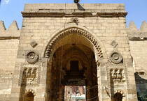 La moschea di Zaher Baybars al Cairo (ANSA)