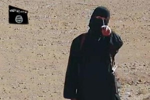Il boia, diventato il simbolo dell'Isis che terrorizza il mondo (ANSA)