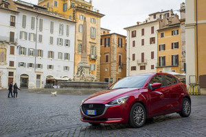 Mazda 2 - Piazza della Rotonda - Pantheon (ANSA)