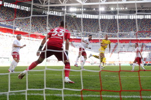 Bundesliga: Fortuna-Borussia Dortmund 0-1 (ANSA)