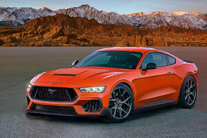 Mustang 2024, primo ibrido 2.3 e conferma V8 5.0 benzina (ANSA)