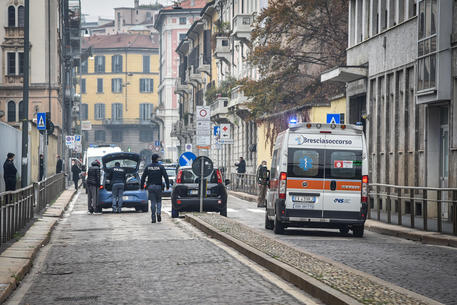 Il luogo dove è stato trovato morto l'uomo a Milano © ANSA