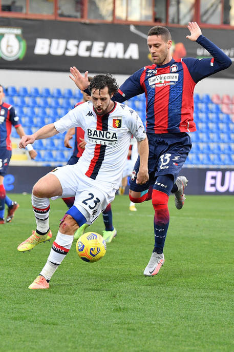 FC Crotone vs Genoa CFC © ANSA