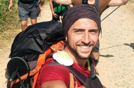 Marco Penza, 27enne di Limbiate (Monza e Brianza), morto tre giorni fa travolto da un'onda in Costa Rica.  Immagine tratta da un post su Instagram di Marco Penza © ANSA