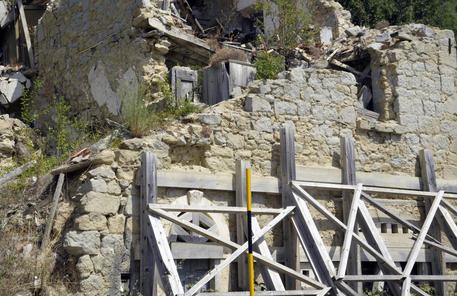 Cinque anni sisma. Legnini, 12mila famiglie gi� a casa © ANSA