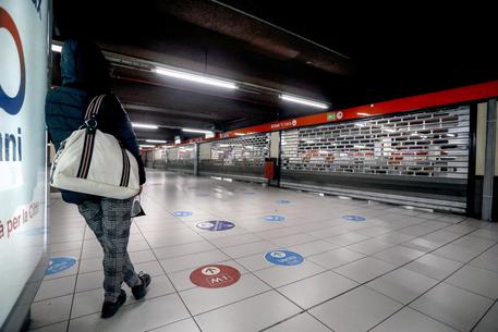 Scioperi: a Milano metro ferme per 4 ore e traffico © ANSA