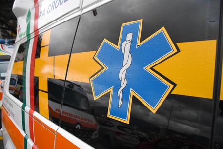 Un'ambulanza © ANSA